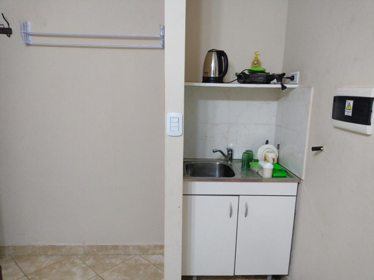Apart Hotel Del Libertador Салта Екстериор снимка